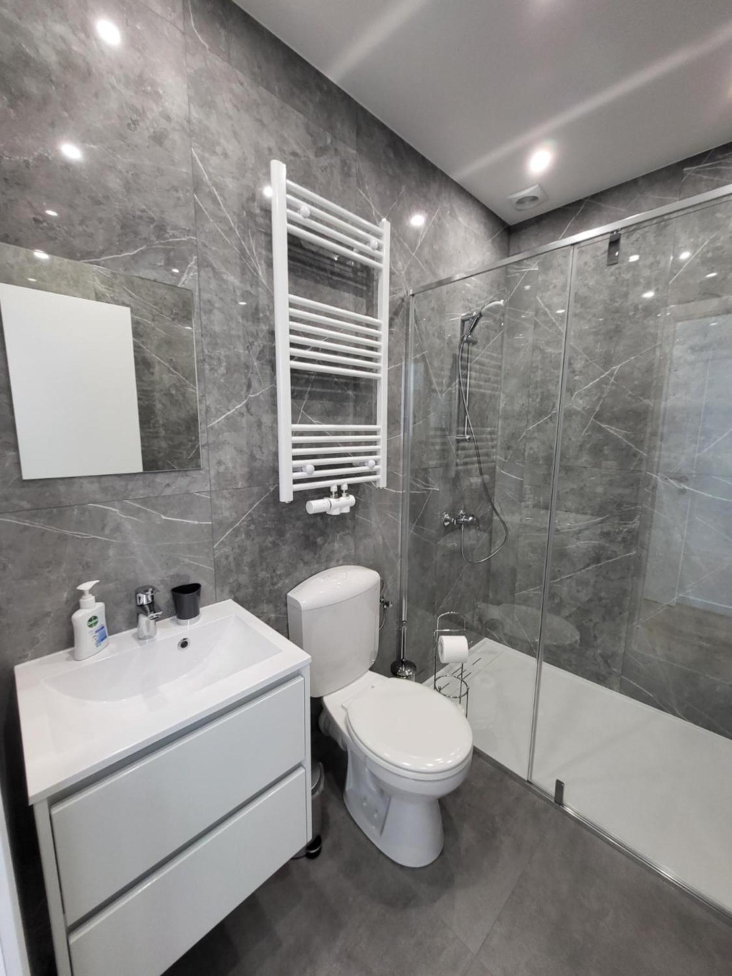 Private Rooms - European Quarter 布鲁塞尔 外观 照片